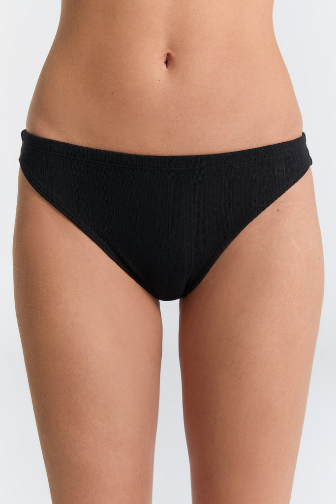 1161-021 | Women Jacquard Brief - Black