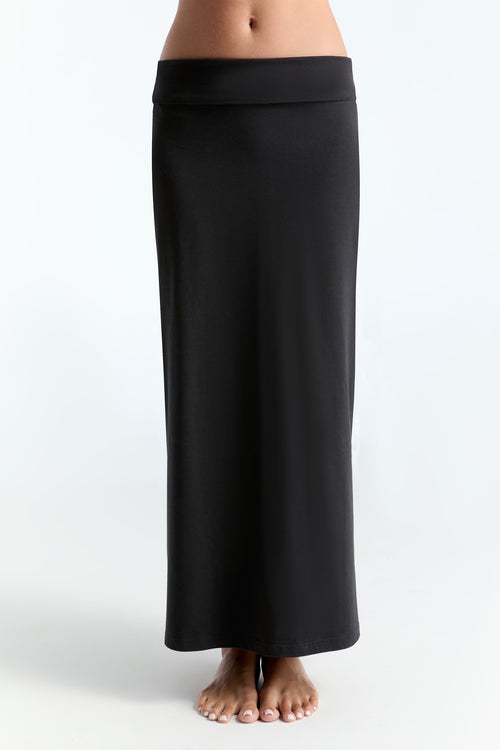 1421-021 | Women Maxi Skirt - Black