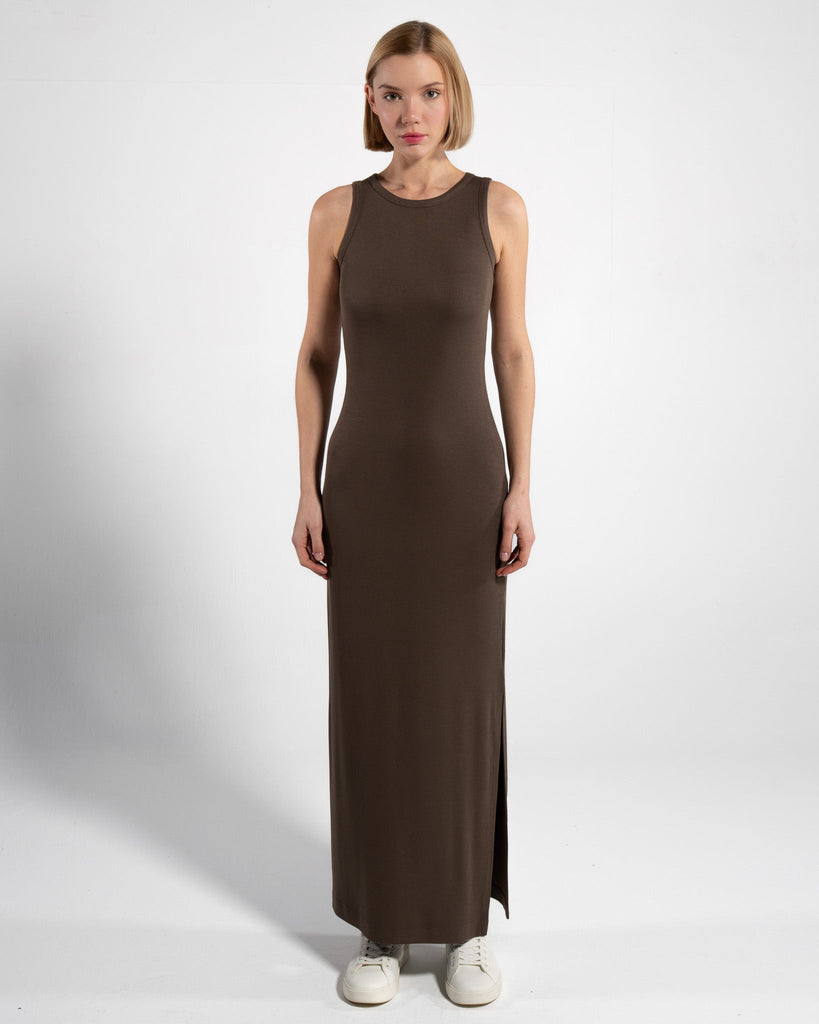 ÄRMELLOSES MAXIKLEID | OLIVBRAUN