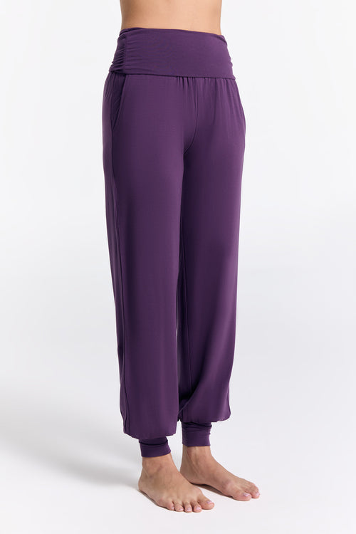 T1320-41 | TENCEL™ Intimate Women Yoga Pant - Wineberry