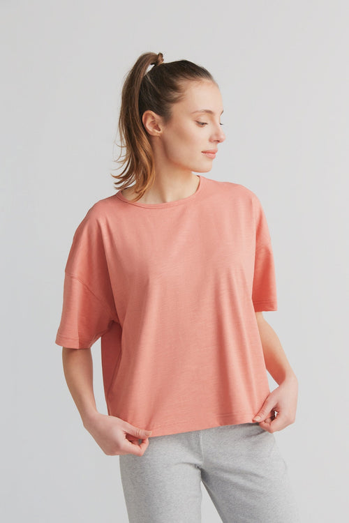 1220-053 | Women Flammé loose-fit T-Shirt - Salmon Pink