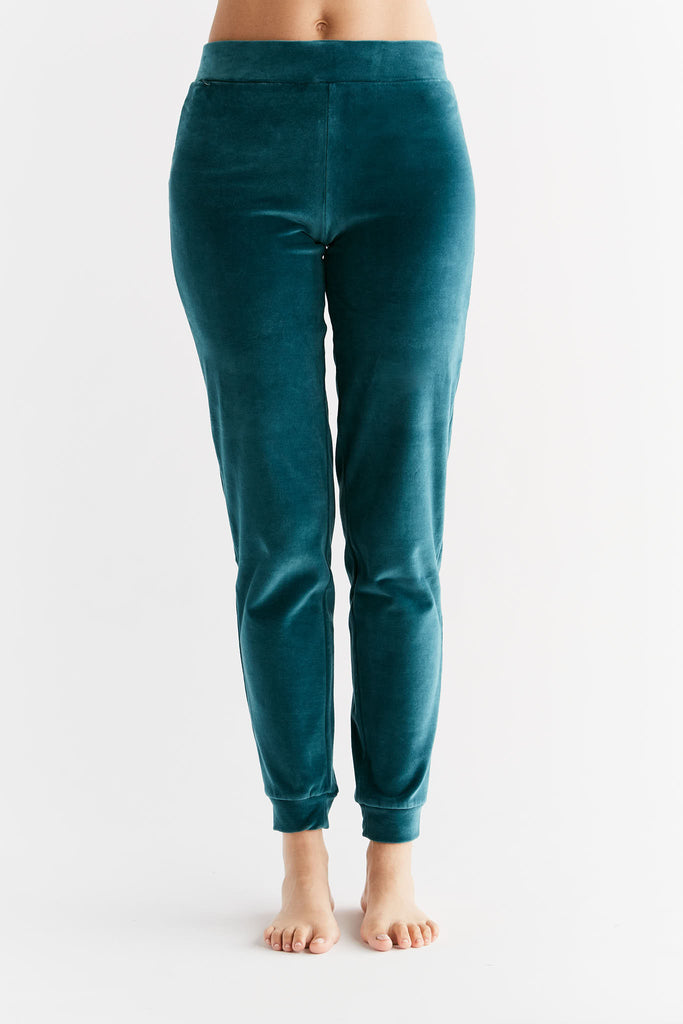 1466-063 | Women Velvet Pant - Fir