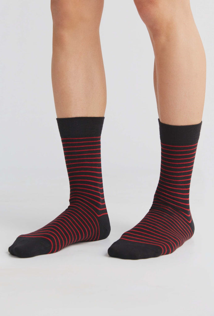 2309 | Unisex hochwertige Socken mit längerem Bündchen - Schwarz/Kirschrot (6er Pack)