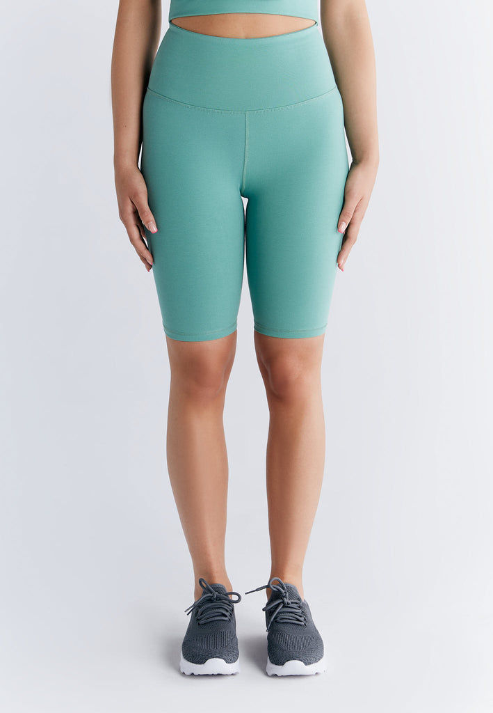 T1331-30 | Damen Fit Shorts - Malachite Green